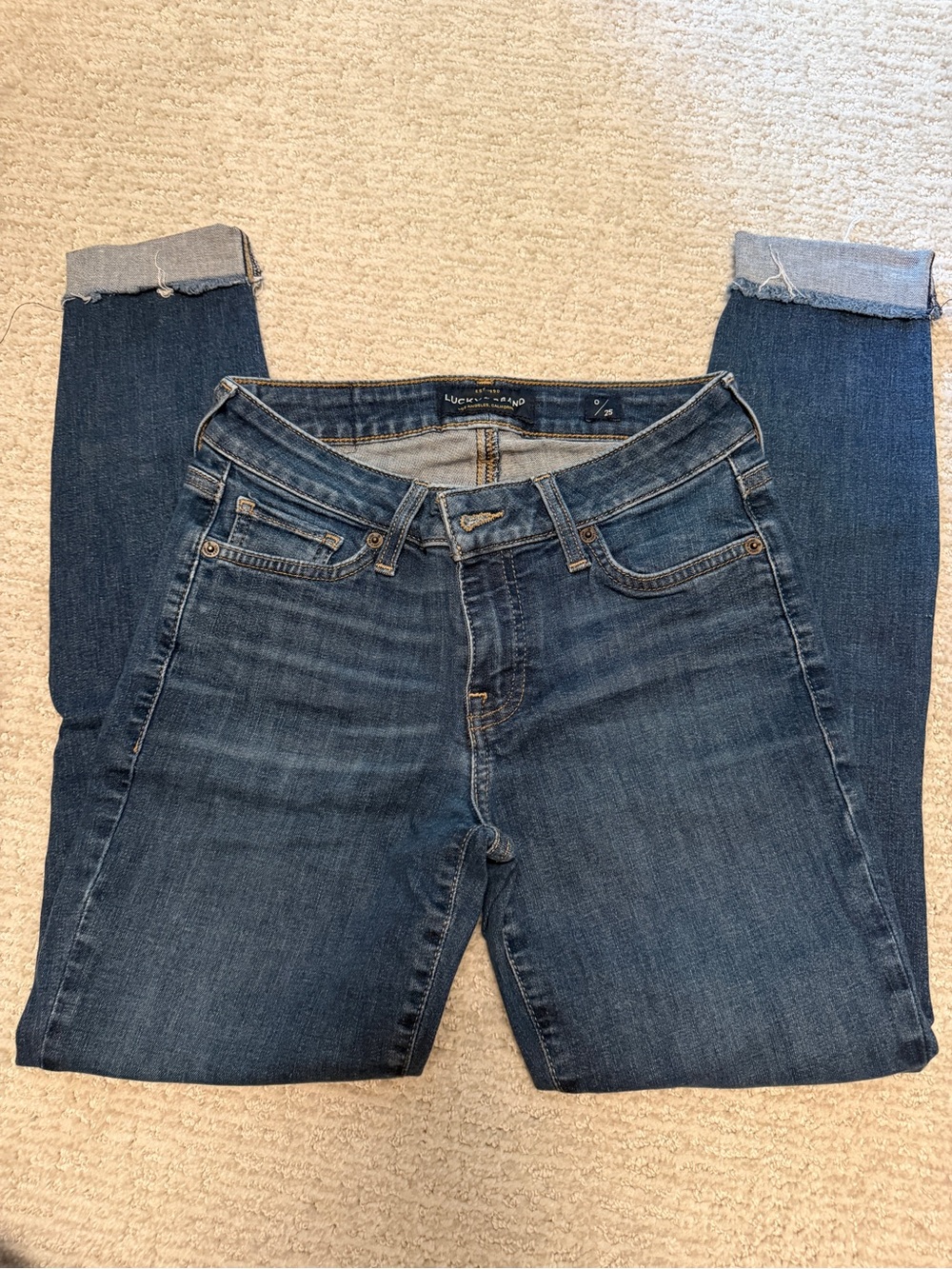 Lucky Brand Skinny Jeans in Dark Blue Wash